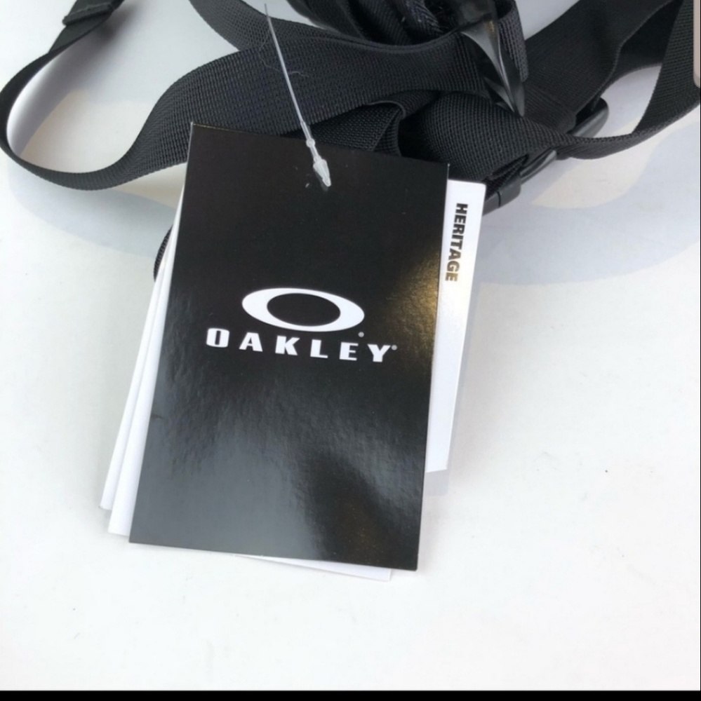 Oakley Kitchen Sink Lx Backpack - Picture 4 of 7